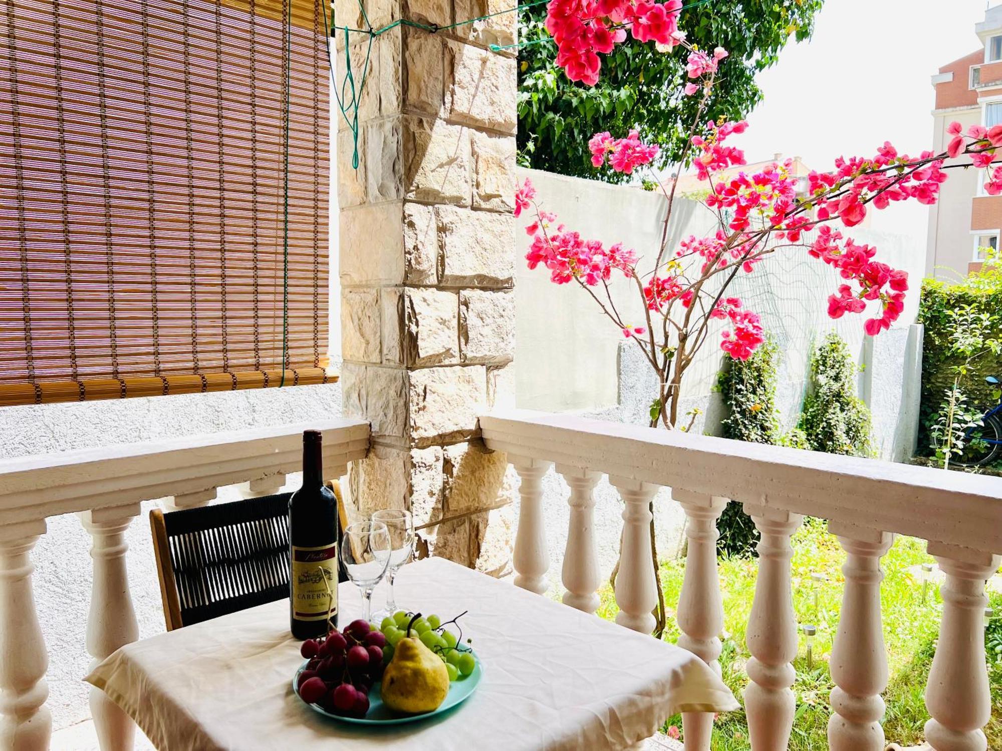 Villa Dionis Будва Екстериор снимка