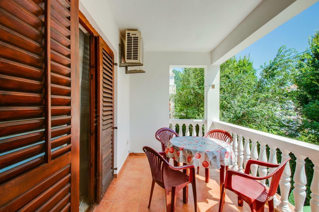Villa Dionis Будва Екстериор снимка